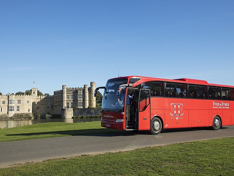 Leeds Castle, Canterbury Cathedral and Dover
