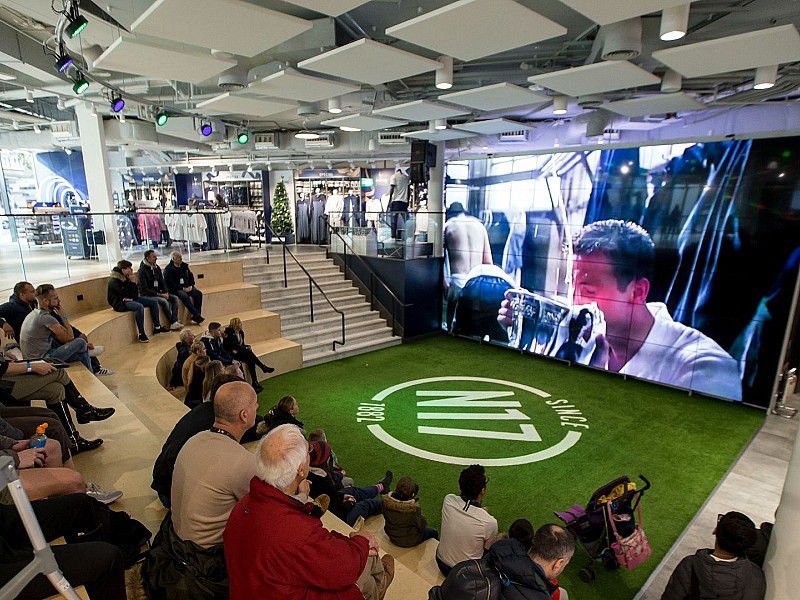 Réservez vos billets pour la visite du stade Tottenham Hotspur. La magie du football vous attend!