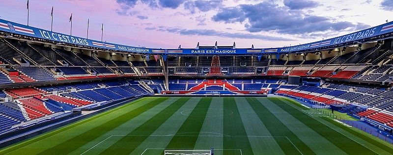 Paris Saint-Germain v RC Strasbourg Alsace